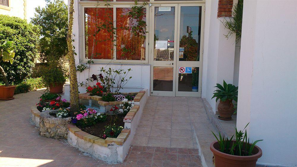 Bed and Breakfast Il Mirto E La Rosa Аренелла Екстер'єр фото